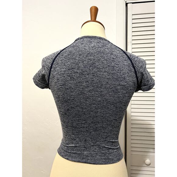 PINK Seamless top - Picture 2 of 4